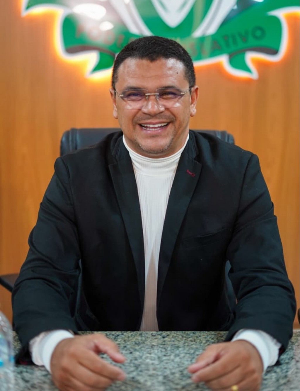 A Câmara Municipal de Esperança realizou nesta terça-feira (18) mais uma sessão ordinária do período 2025–2028